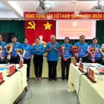 LĐLĐ tỉnh An Giang: Công bố và trao Quyết định cán bộ