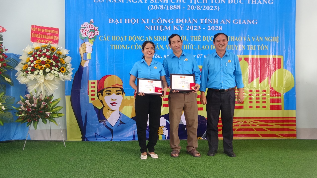 D:\chau phong\anh\7 2023\DSC00997.JPG