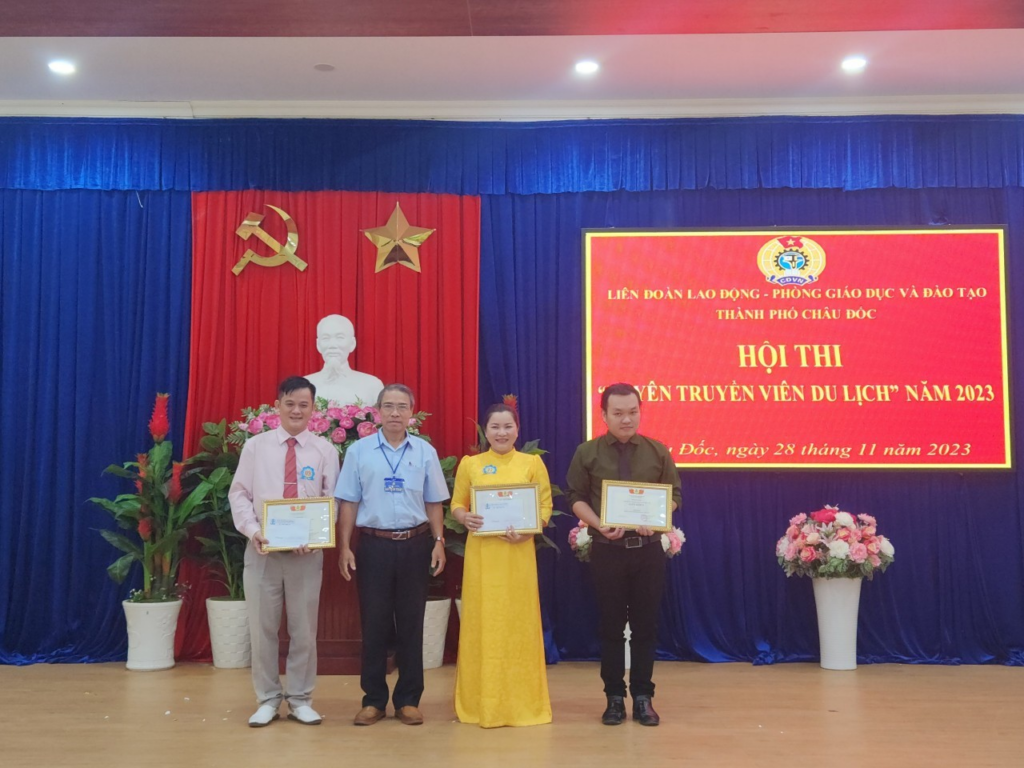 Châu Đốc: tổ chức Hội thi “Tuyên truyền viên du lịch” năm 2023