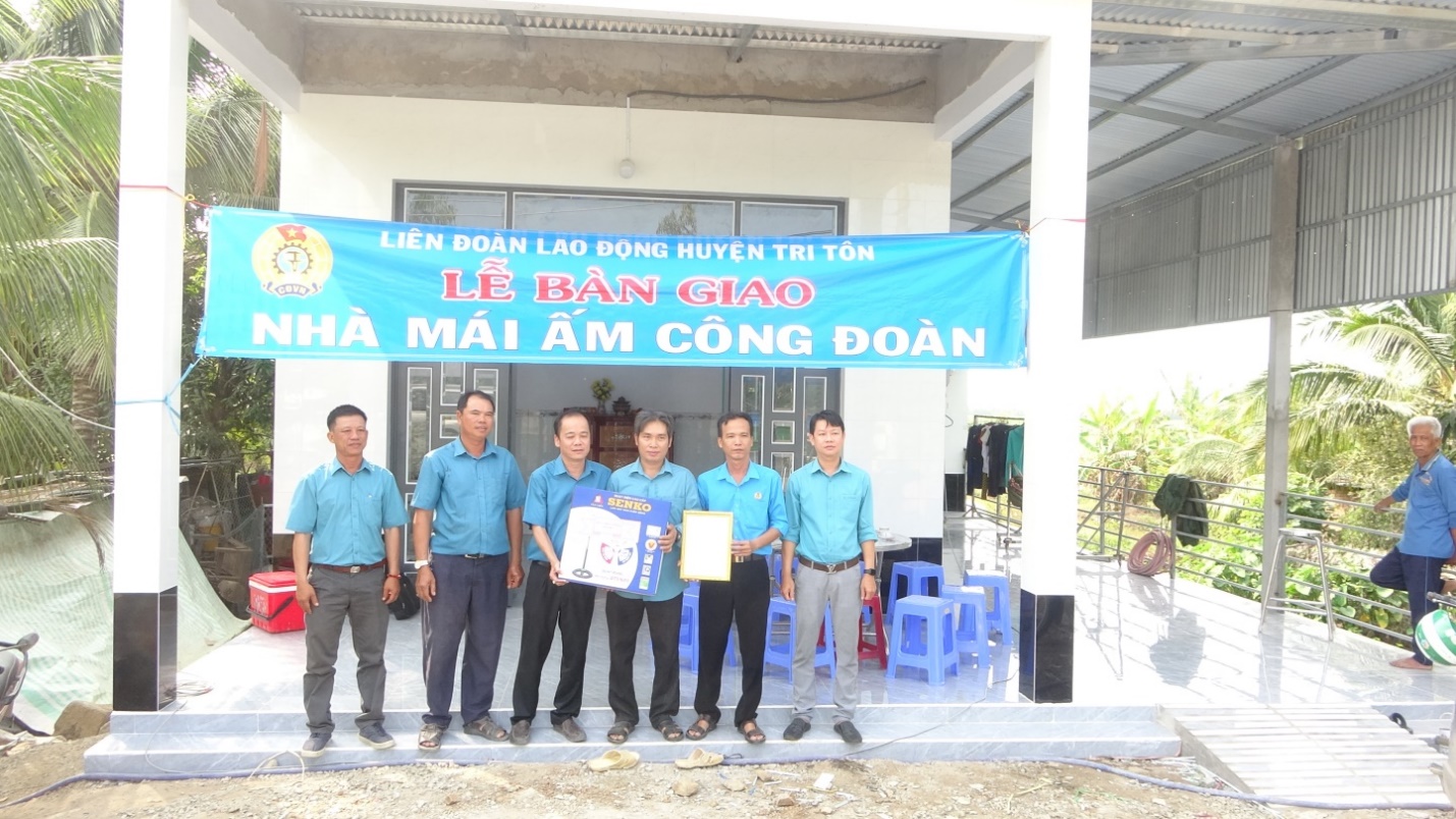 D:\chau phong\anh\1 2024\DSC05191.JPG