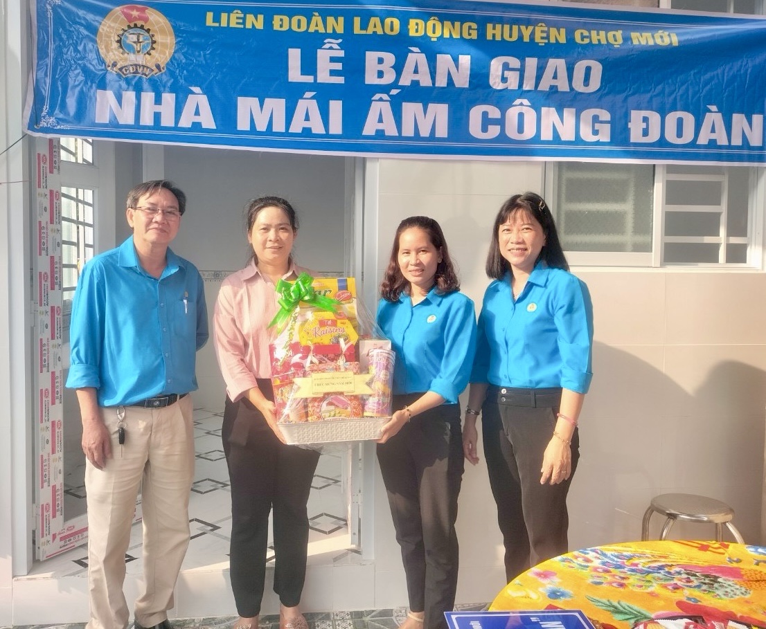 C:\Users\Administrator\Documents\Zalo Received Files\2 (1).jpg