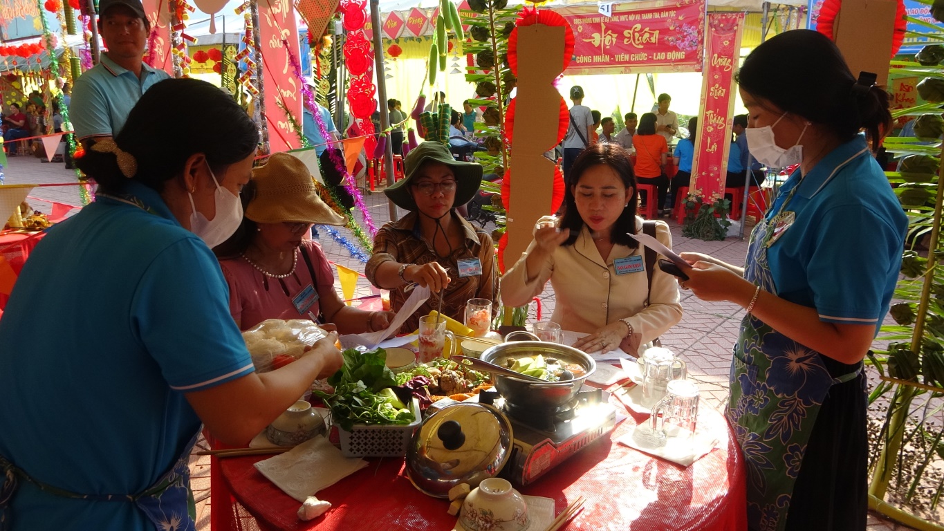 D:\chau phong\anh\1 2024\DSC06194.JPG