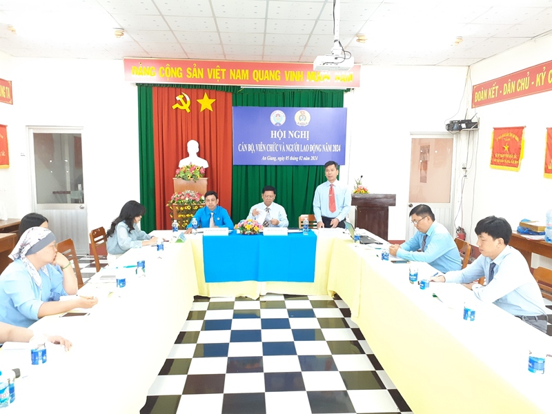 Liên minh Hợp tác xã tỉnh An Giang Hội nghị cán bộ công chức năm 2024