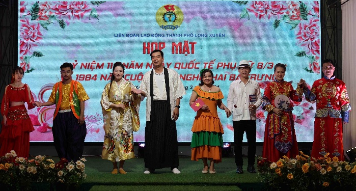 C:\Users\dangh\OneDrive\Documents\PNLX - 6.JPG