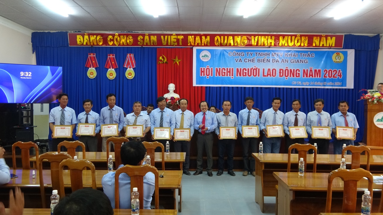 D:\chau phong\anh\3 2024\DSC07354.JPG