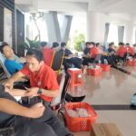 GIỌT MÁU SẺ CHIA