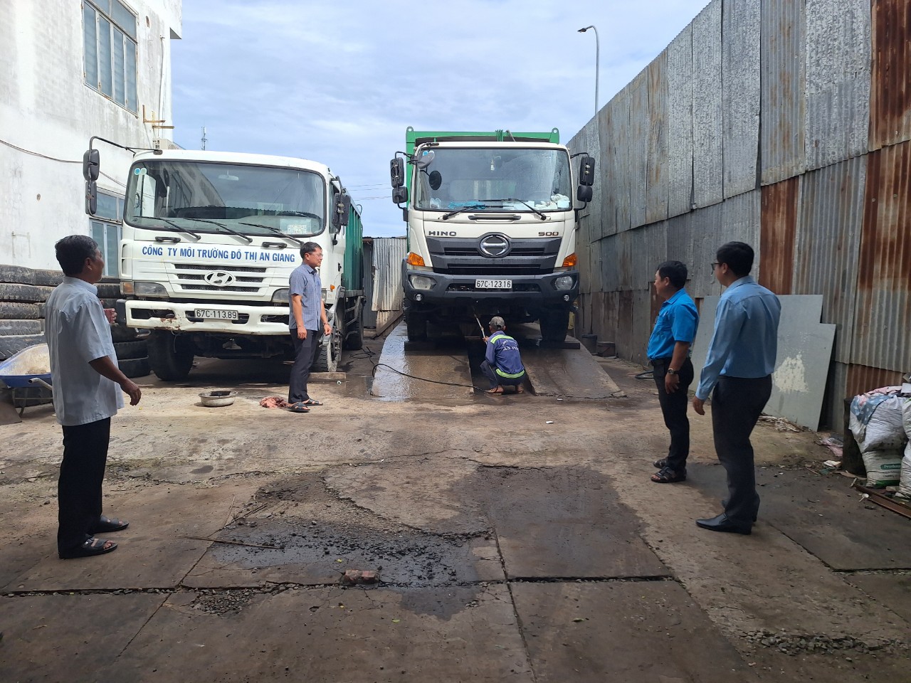 D:\D\CONG DOAN AN PHU 2023\6. ANH VÀ BAN TIN CÔNG ĐOÀN\1. ANH HOAT DONG CÔNG ĐOÀN\KIEM TRA ATVSLD\z5687426053257_8c3cb0a09edeac45b678e3d51e848f46.jpg