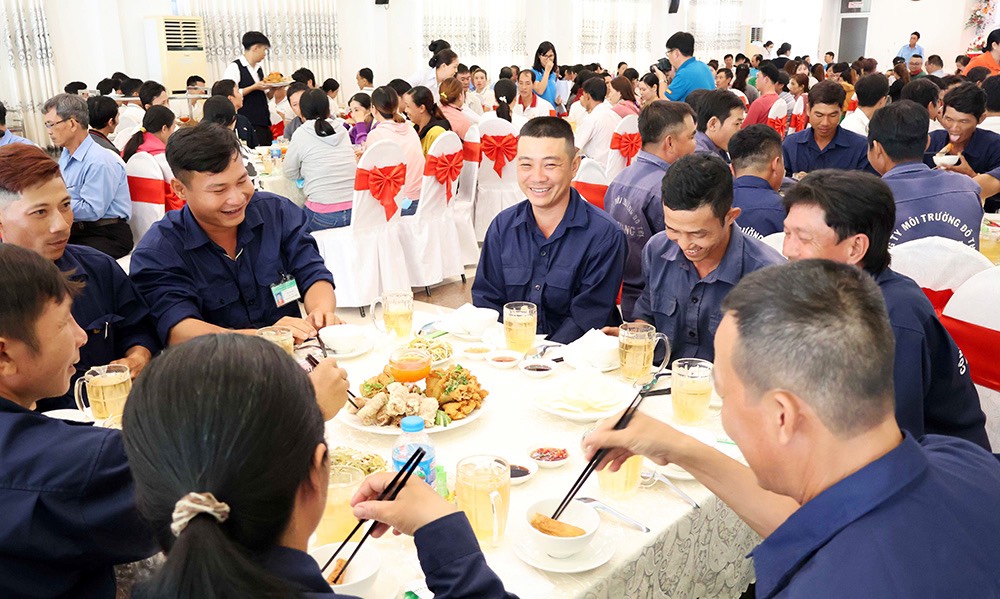 D:\CAM TU\TUYEN GIAO - NU CONG\D\ANH 2024\TET SUM VAY 2024\z5128863054004_a6e8df1fca5b35964248aecba795fdd7.jpg