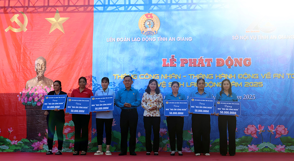 D:\0. Ban TG-NC\Luu anh cac Hoat dong\Thang CN 2025\My Hanh\TCN---5.jpg