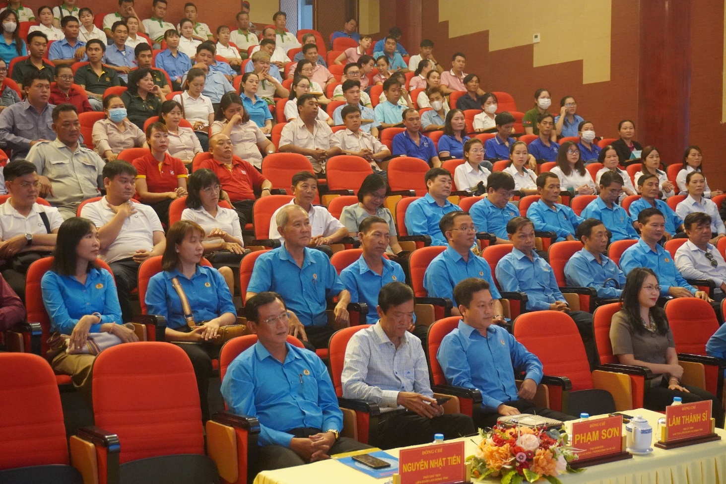 D:\CAM TU\TUYEN GIAO - NU CONG\D\ANH 2024\LE PHAT DONG TC 2024\z5385727409371_15b2d435ea43451dc336e44e5f657f33.jpg