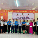 Công đoàn ngành Giáo dục An Giang: Chúc Tết, tặng quà đoàn viên dân tộc Khmer nhân dịp tết Chol Chnam Thmay năm 2025