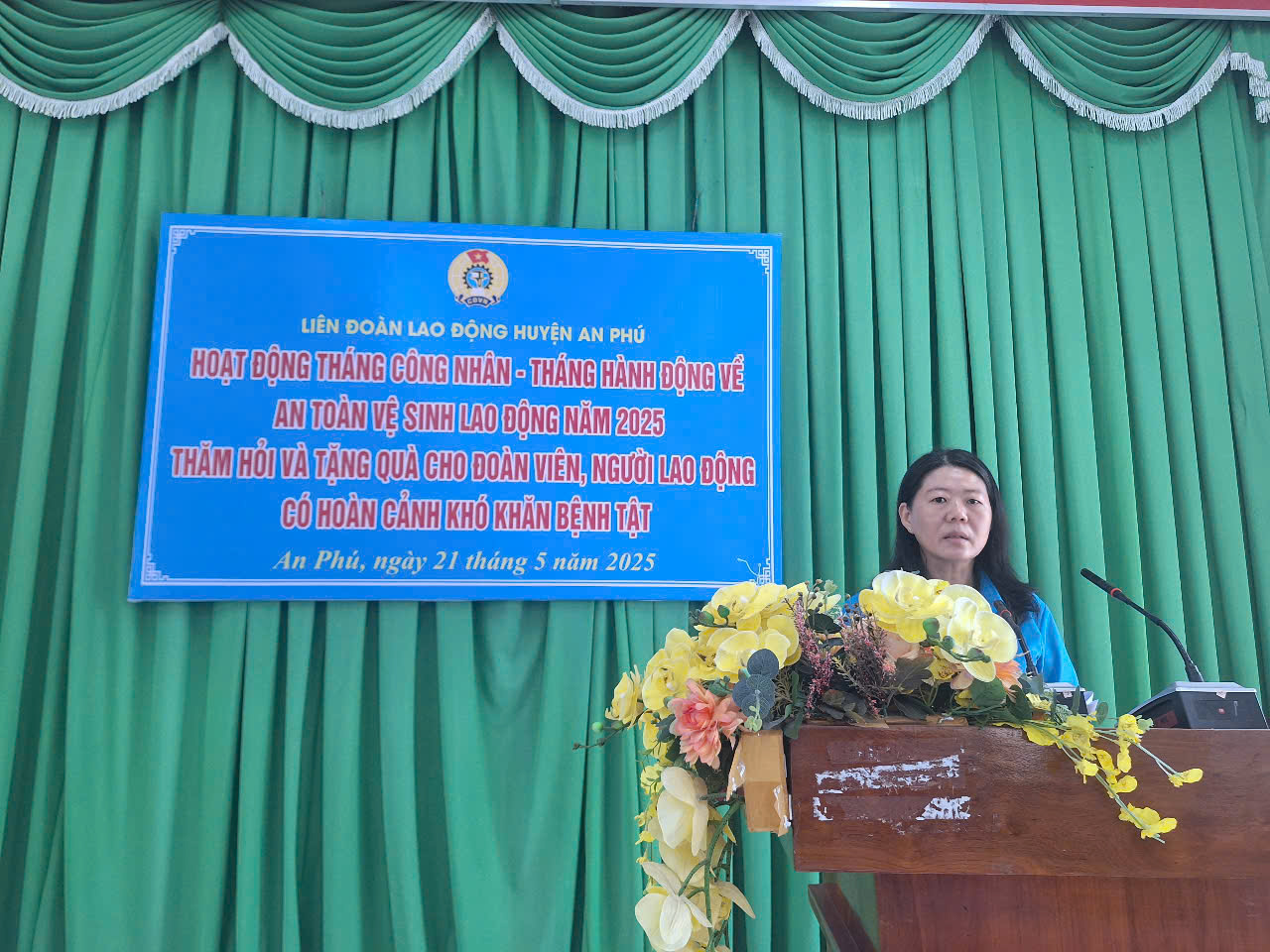 D:\D\1. CONG DOAN AN PHU 2023 - 2028\6. ANH VÀ BAN TIN CÔNG ĐOÀN\1. ANH HOAT DONG CÔNG ĐOÀN\THANG CONG NHAN\NAM 2025\z6623796728638_f5939d261dcdccceb5508ffb46c5218a.jpg
